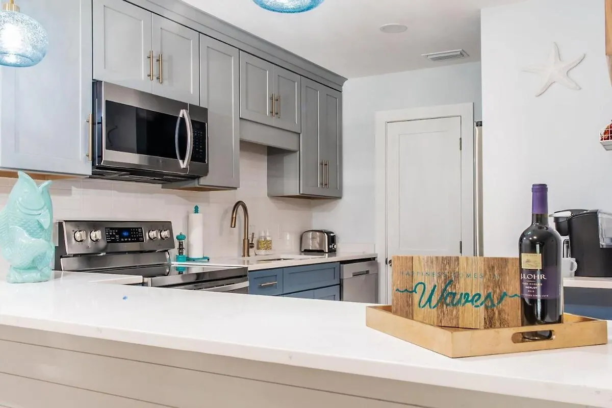 Apartment Cozy Beachfront Bliss With Ocean Views Destin United States