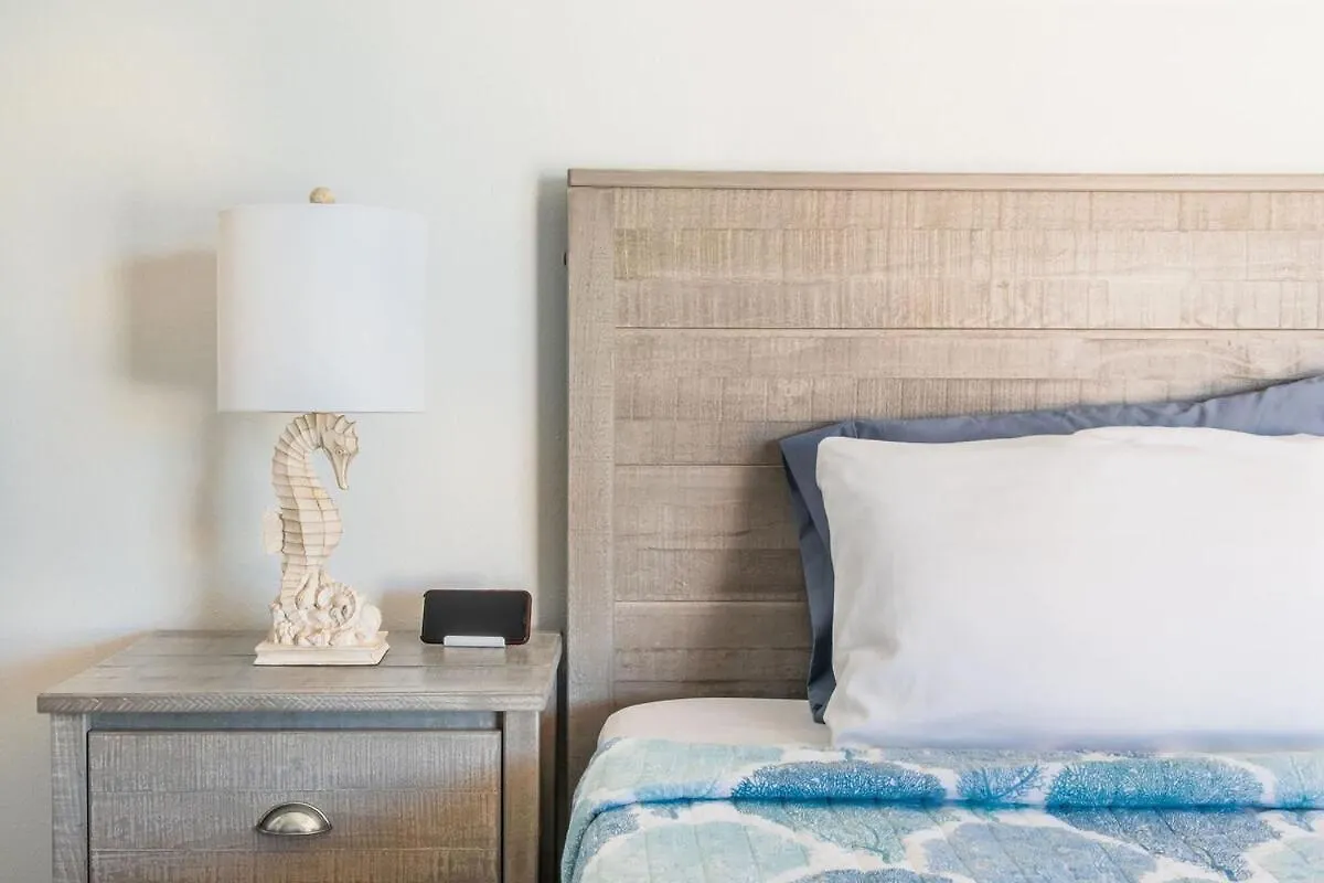 Apartment Cozy Beachfront Bliss With Ocean Views Destin United States